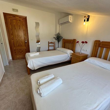 Hostal Sango Sierra De Las Nieves Alozaina Esterno foto