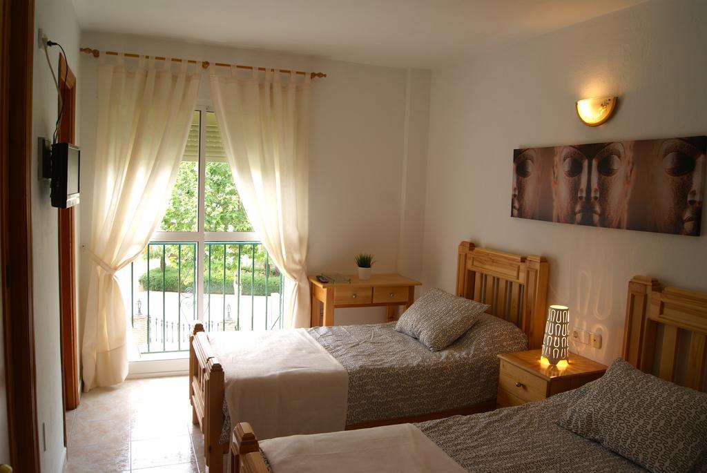 Hostal Sango Sierra De Las Nieves Alozaina Camera foto